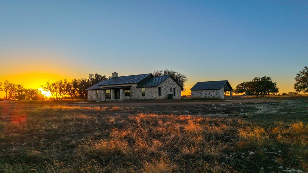 118485 Property Photo 1