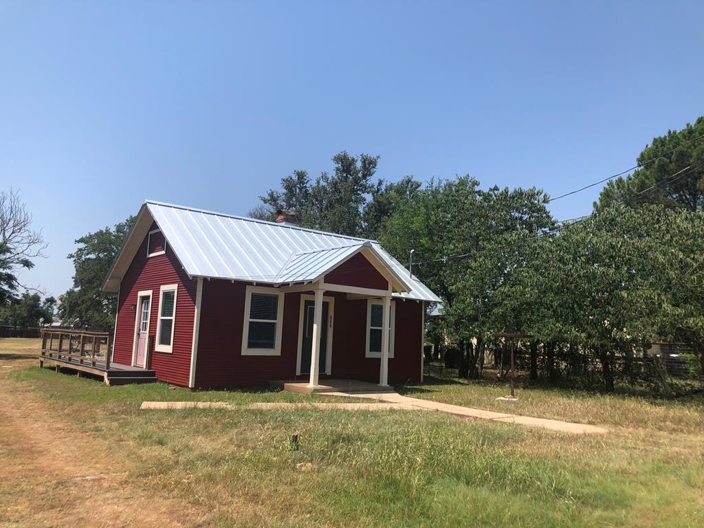 609 Altgelt Property Photo
