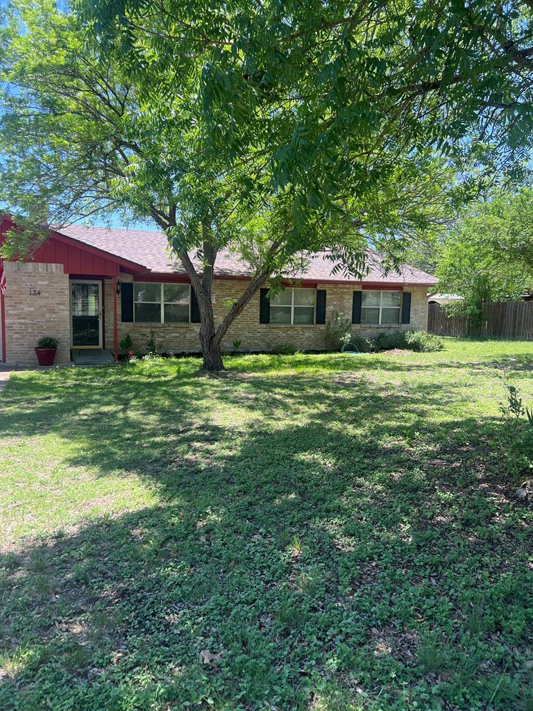 134 Middle Forest Property Photo 2