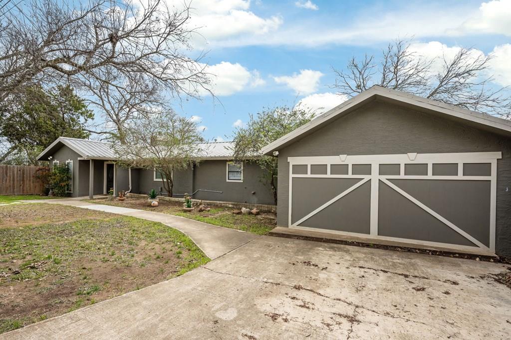 5987 Hwy 27 Property Photo