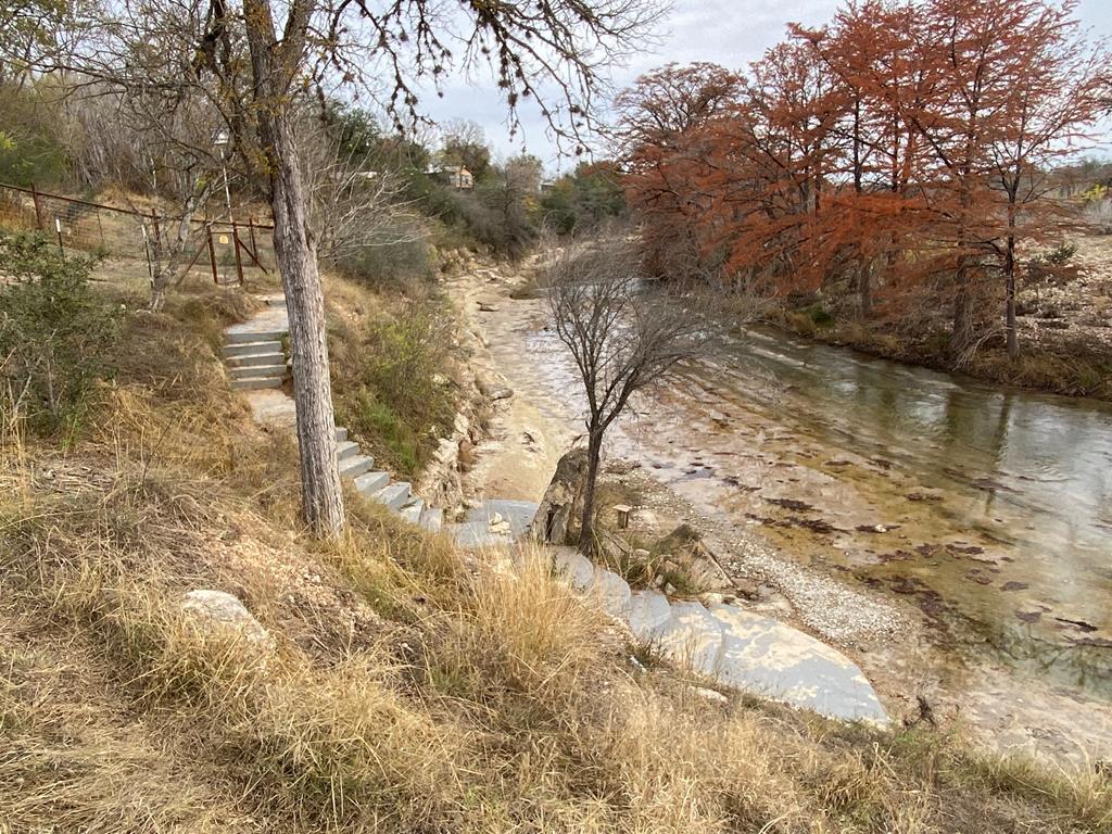 5987 Hwy 27 Property Photo 2