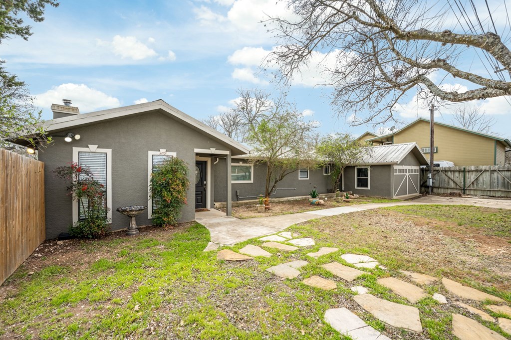 5987 Hwy 27 Property Photo 5