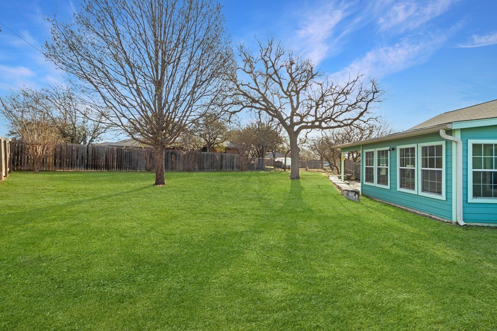 102 Sandlewood Lane Property Photo 25