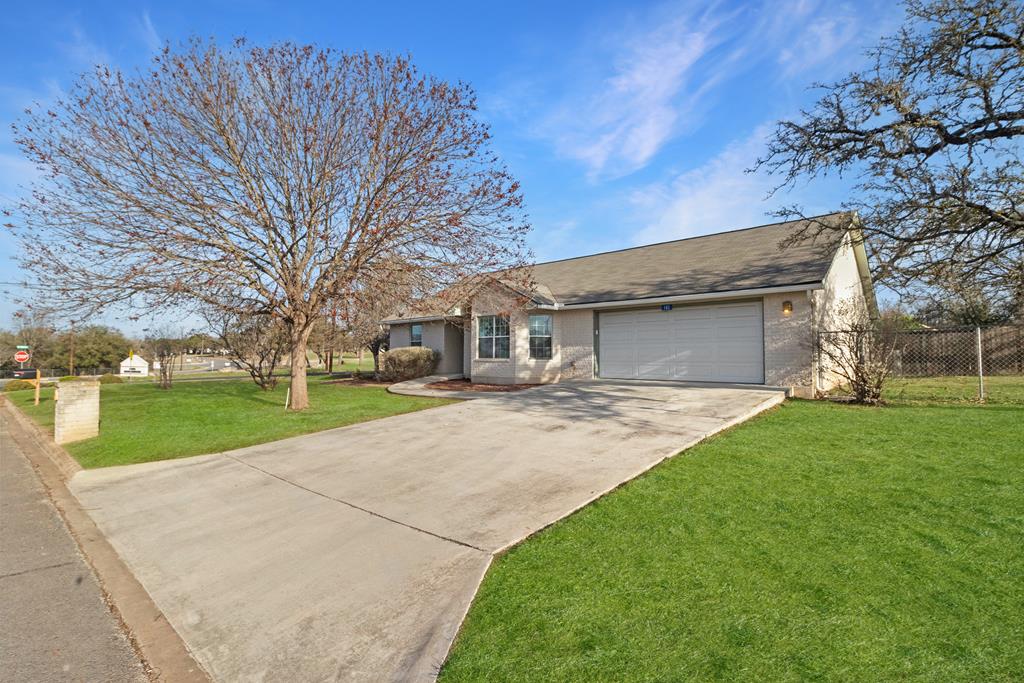 102 Sandlewood Lane Property Photo 34