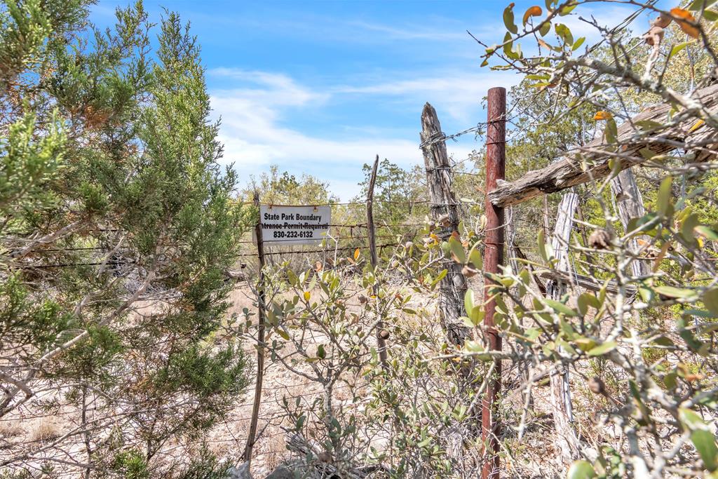 000 Frio Canyon Loop # 27 Property Photo