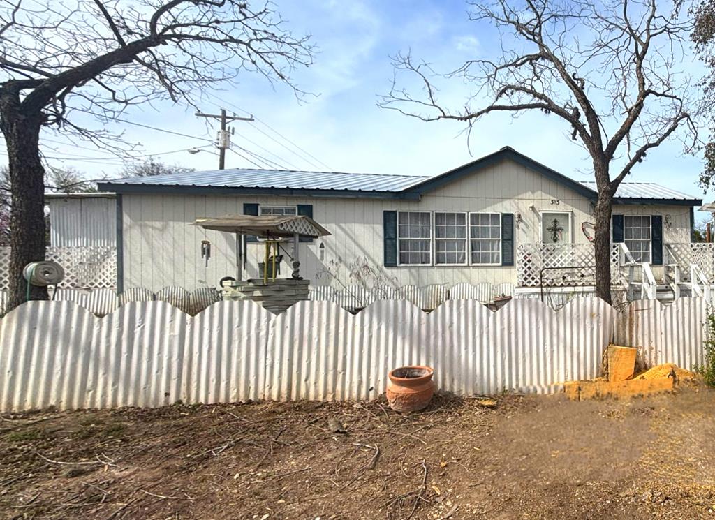 Nueces Canyon Real Estate Listings Main Image