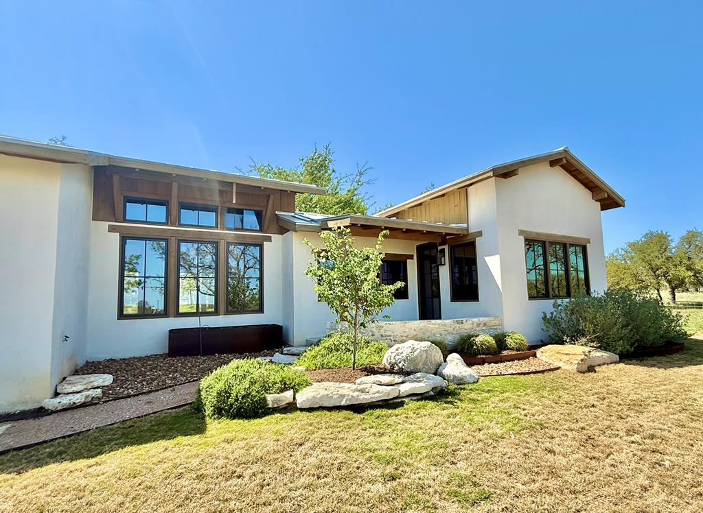 2178 S Ranch Rd 783 Property Photo