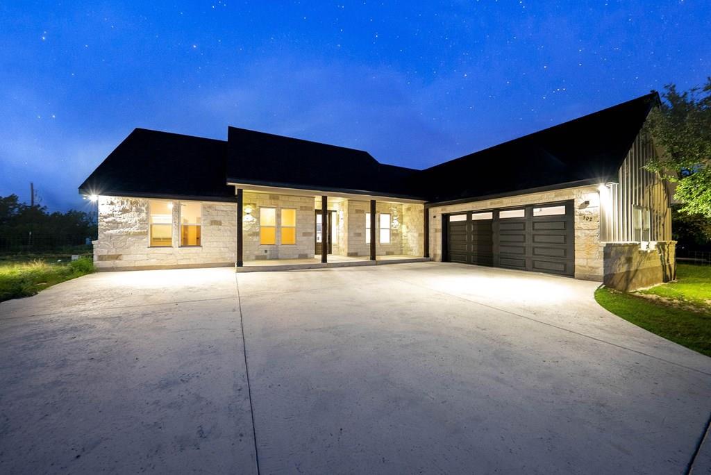 Greenwood Forest Area Real Estate Listings Main Image