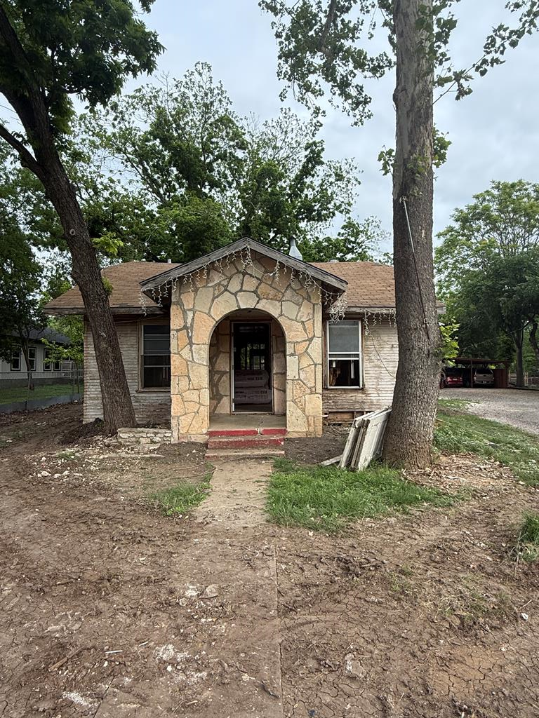 821 Ross St Property Photo 1