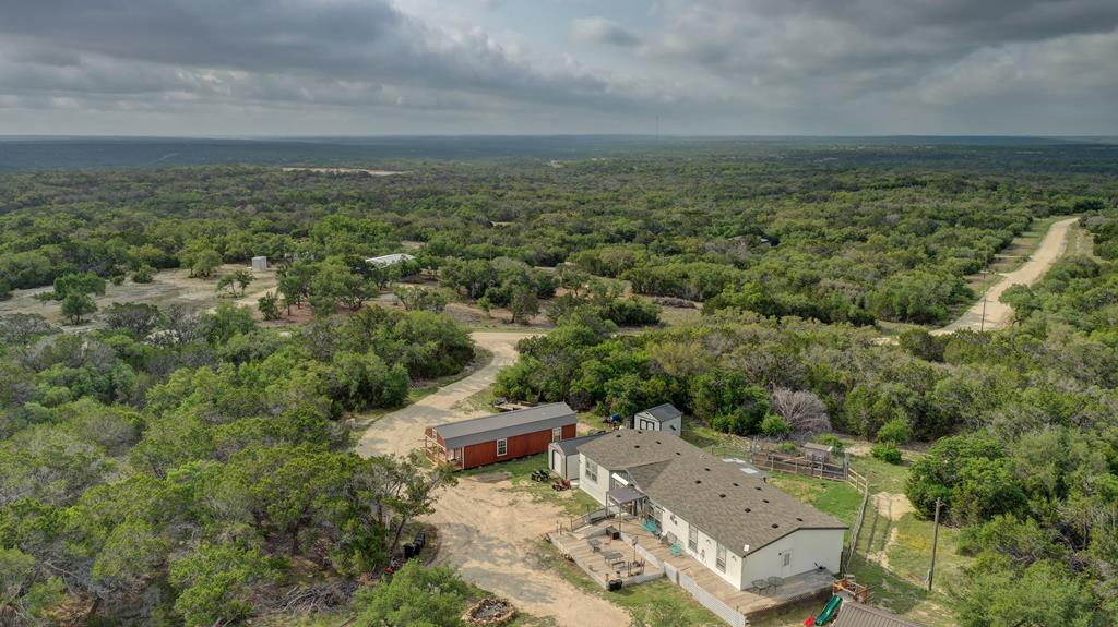 151 Twin Oaks Rd Property Photo 1