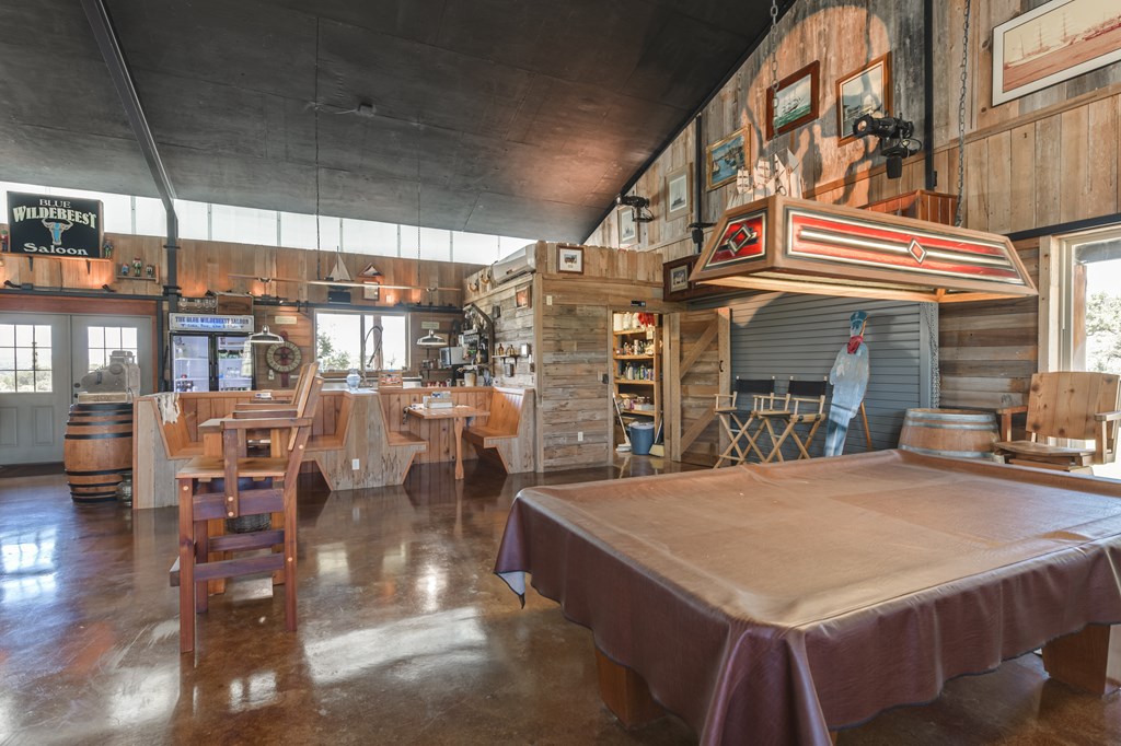 119149 Property Photo 17