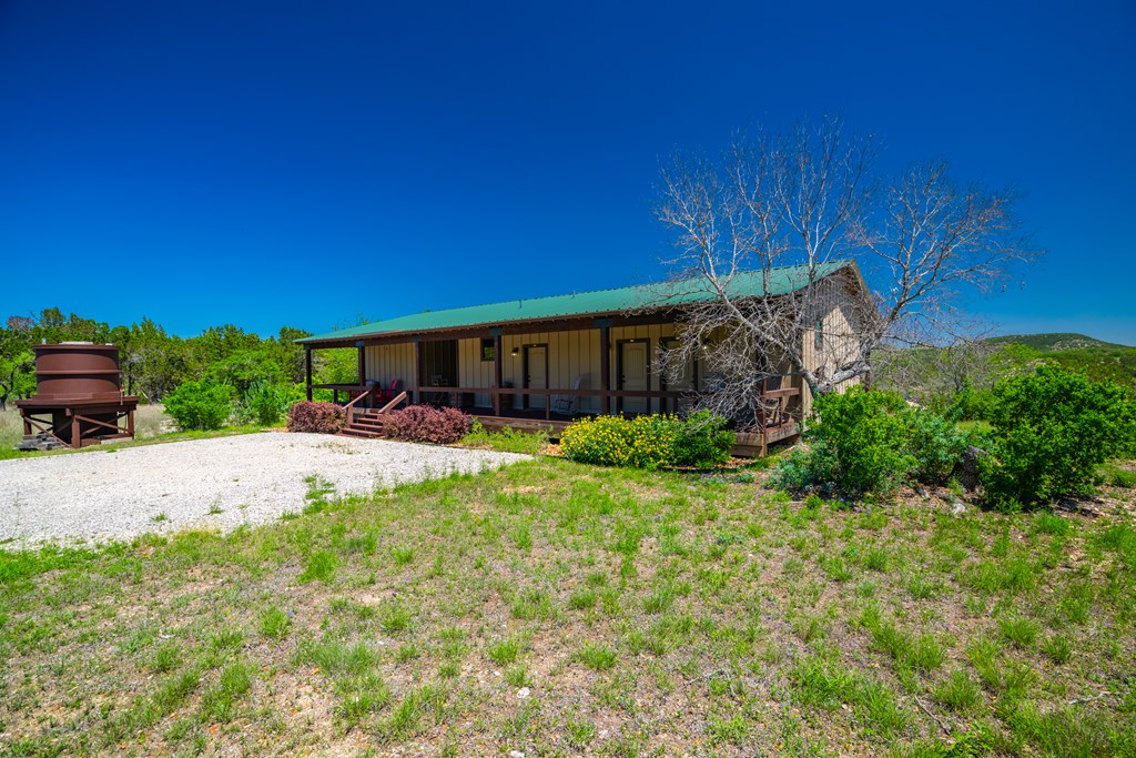 119149 Property Photo 25