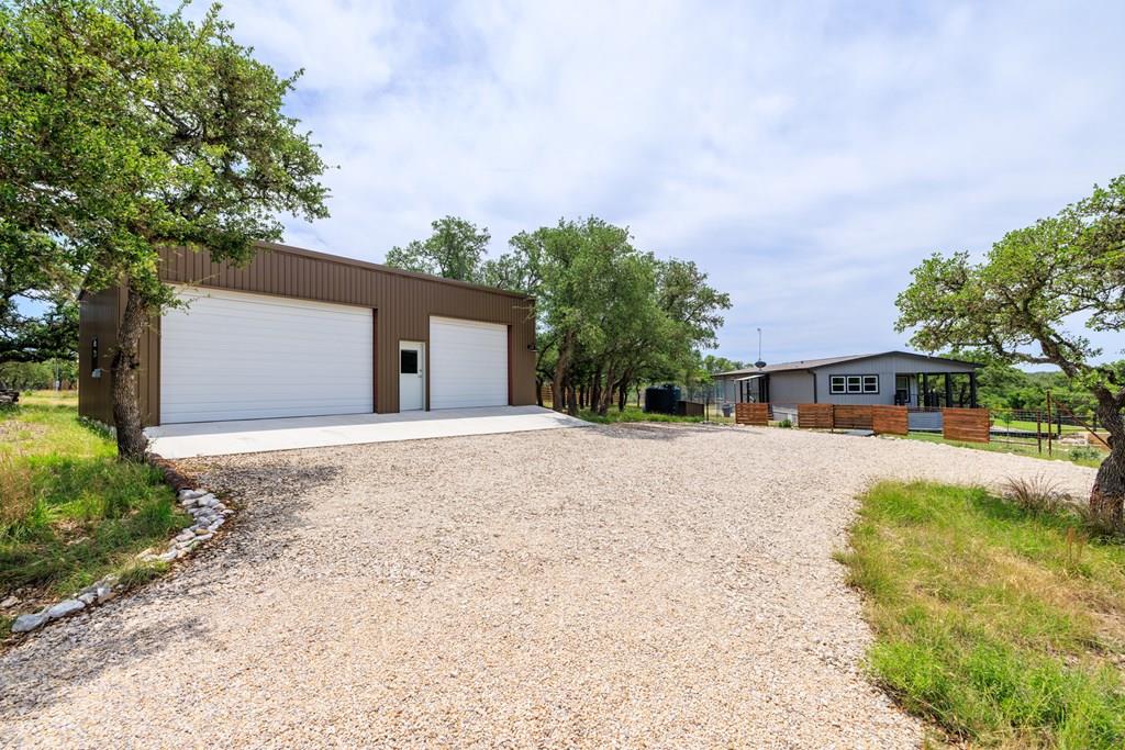 988 Kc 476 Property Photo 1