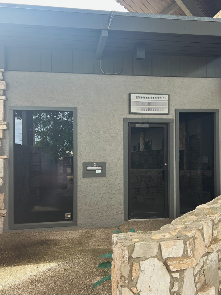 715 Hill Country Dr Property Photo 8