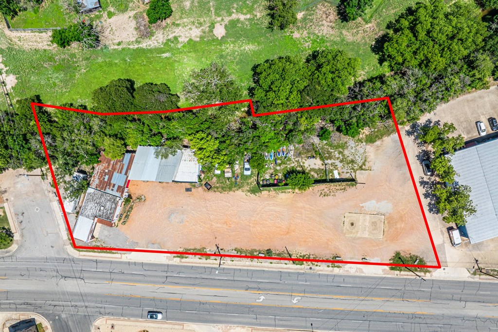 1700 Broadway Property Photo 3