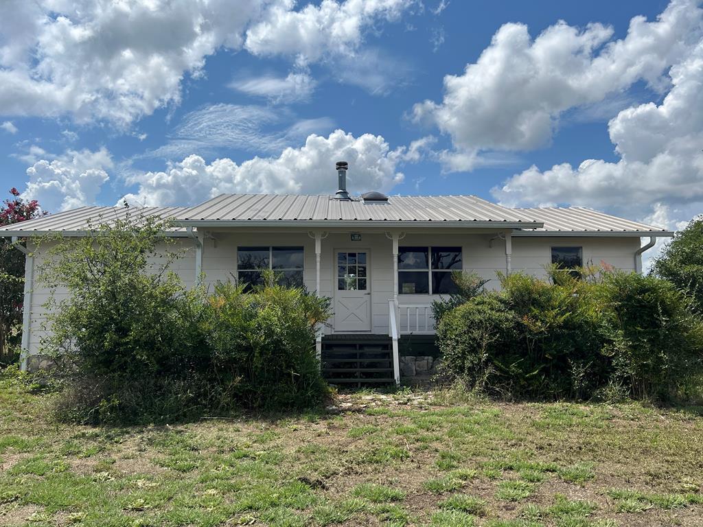 251 Fawn St Property Photo 1