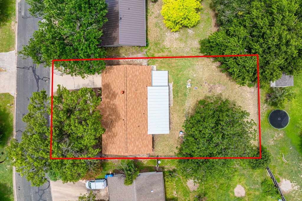 1122 Nancy Beth Dr Property Photo 18