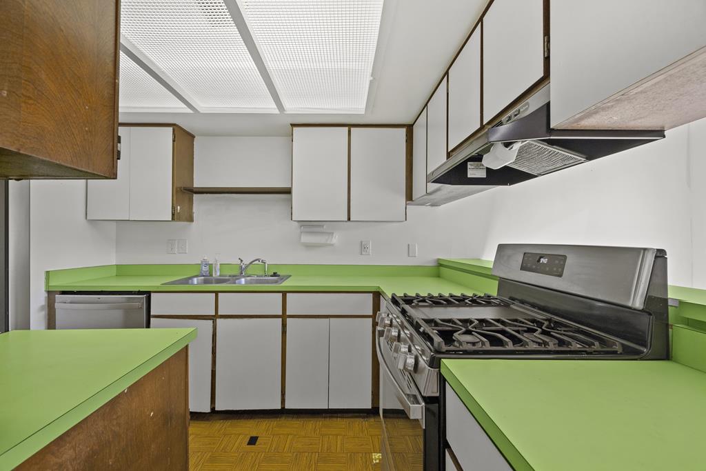 120101 Property Photo 6