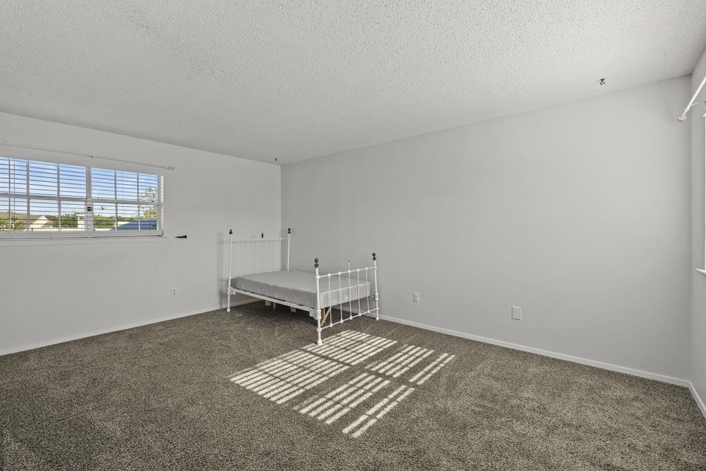 120101 Property Photo 13