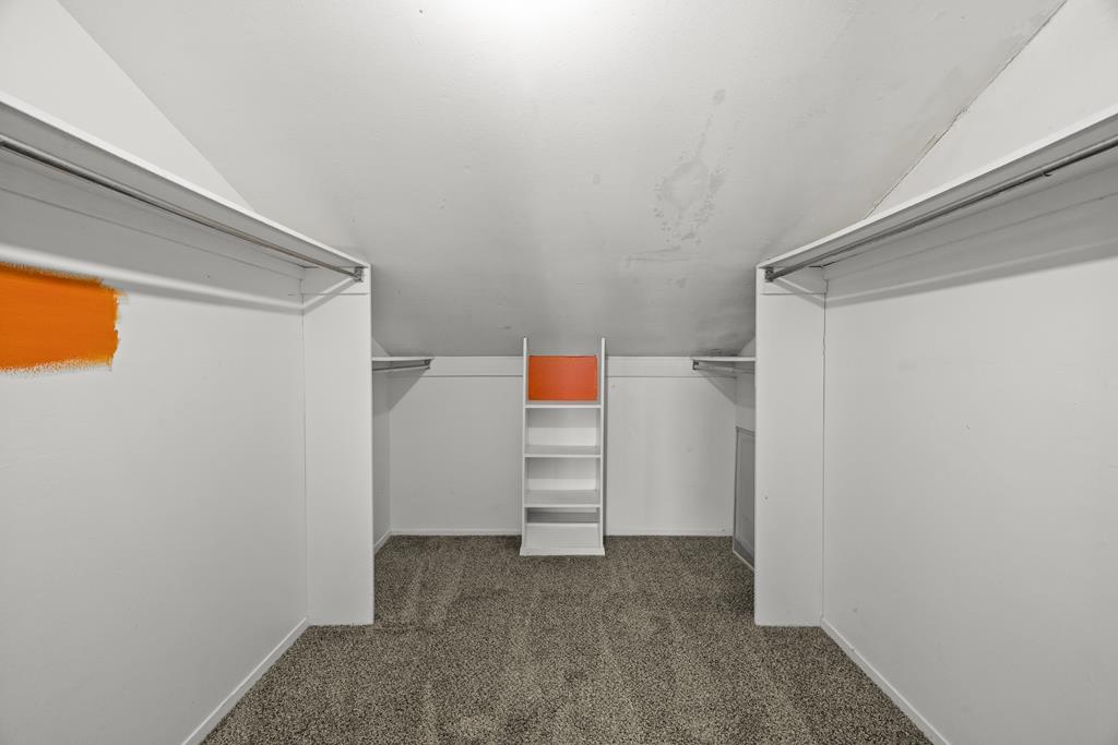120101 Property Photo 15