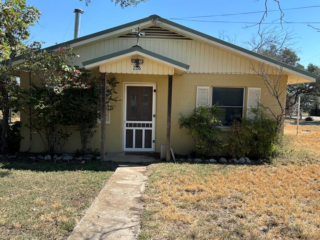 306 S Broadway Property Photo 1