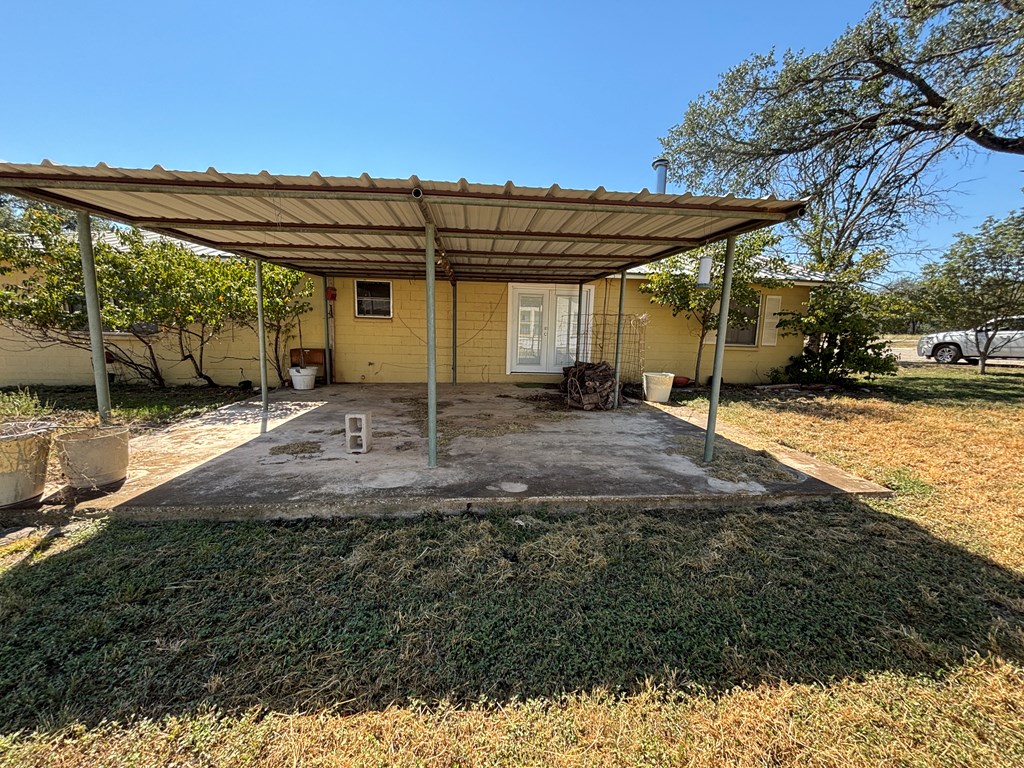 306 S Broadway Property Photo 5