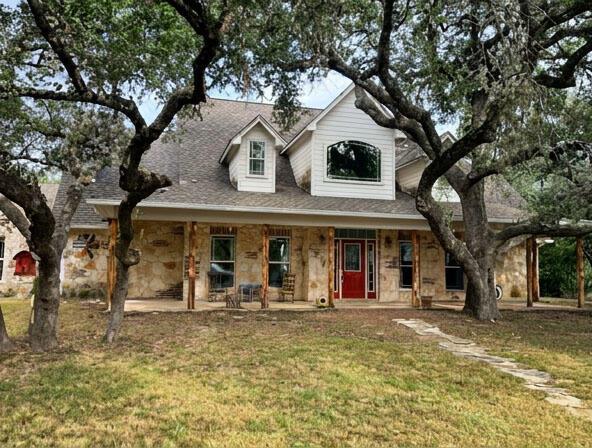 4573 Rr 1120 Property Photo 1
