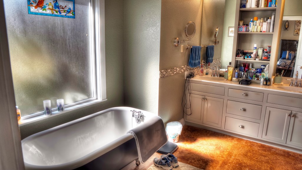 4573 Rr 1120 Property Photo 29