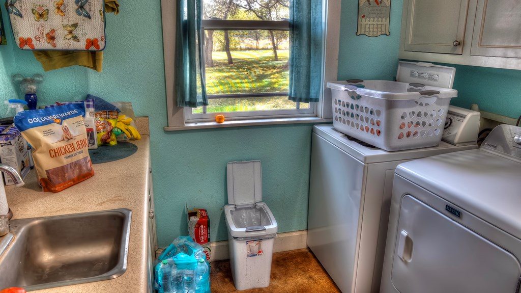 4573 Rr 1120 Property Photo 34
