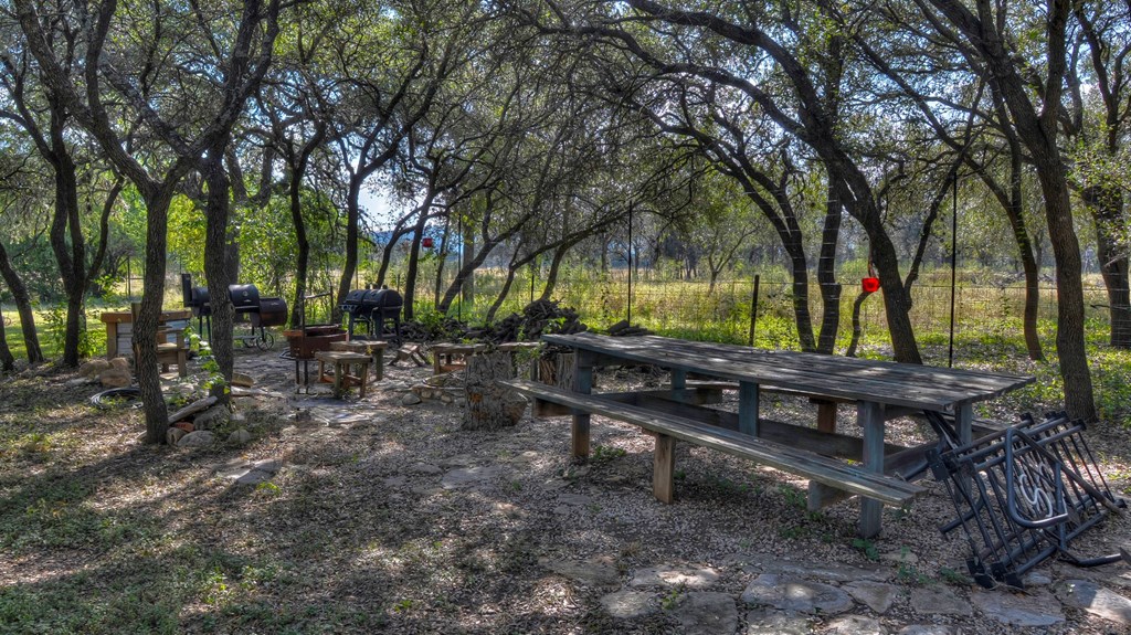 4573 Rr 1120 Property Photo 51