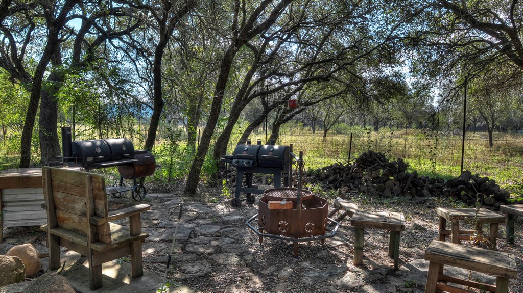 4573 Rr 1120 Property Photo 52