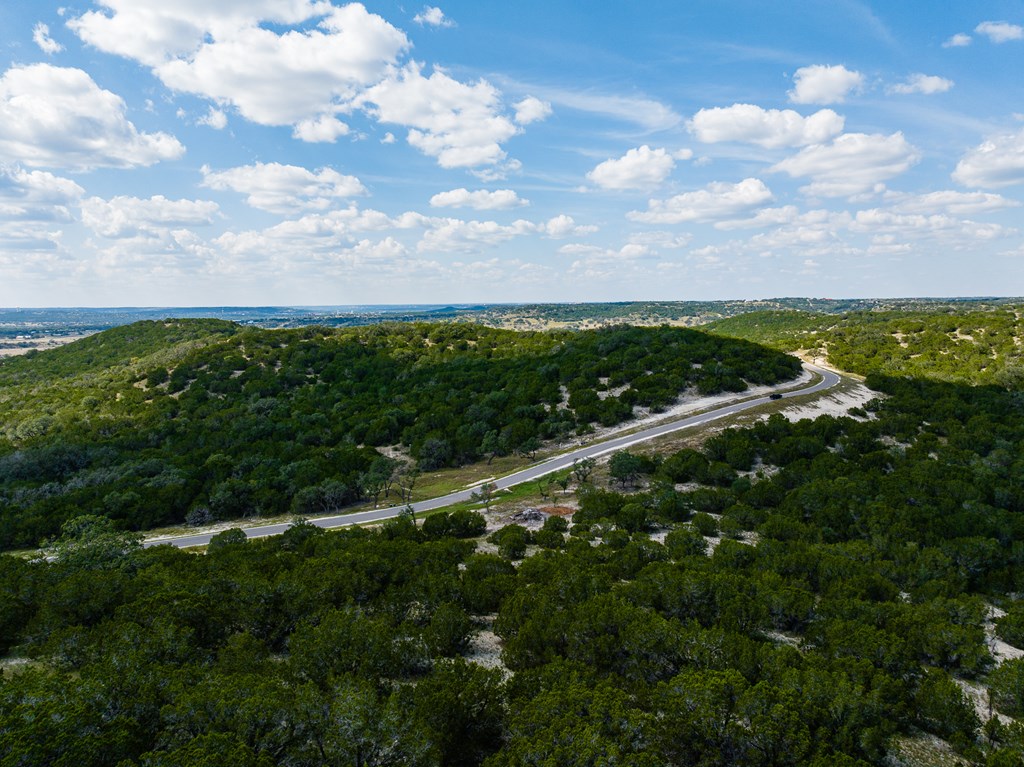 312 Dark Sky Path Property Photo 34