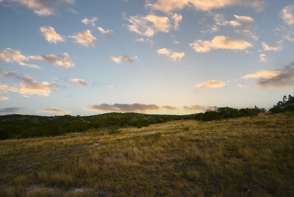 120809 Property Photo 34