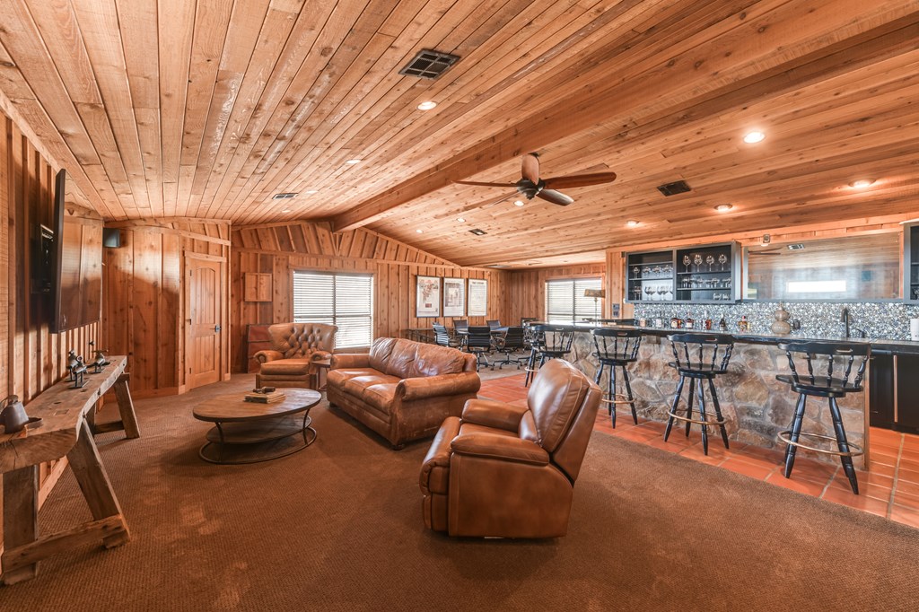 120971 Property Photo 19