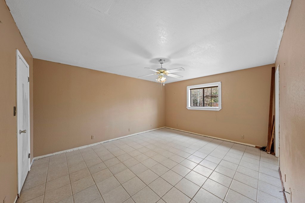 311 Leslie Dr Property Photo 15
