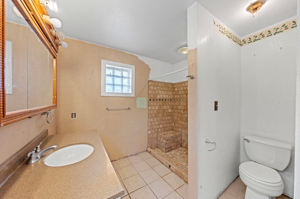 311 Leslie Dr Property Photo 16