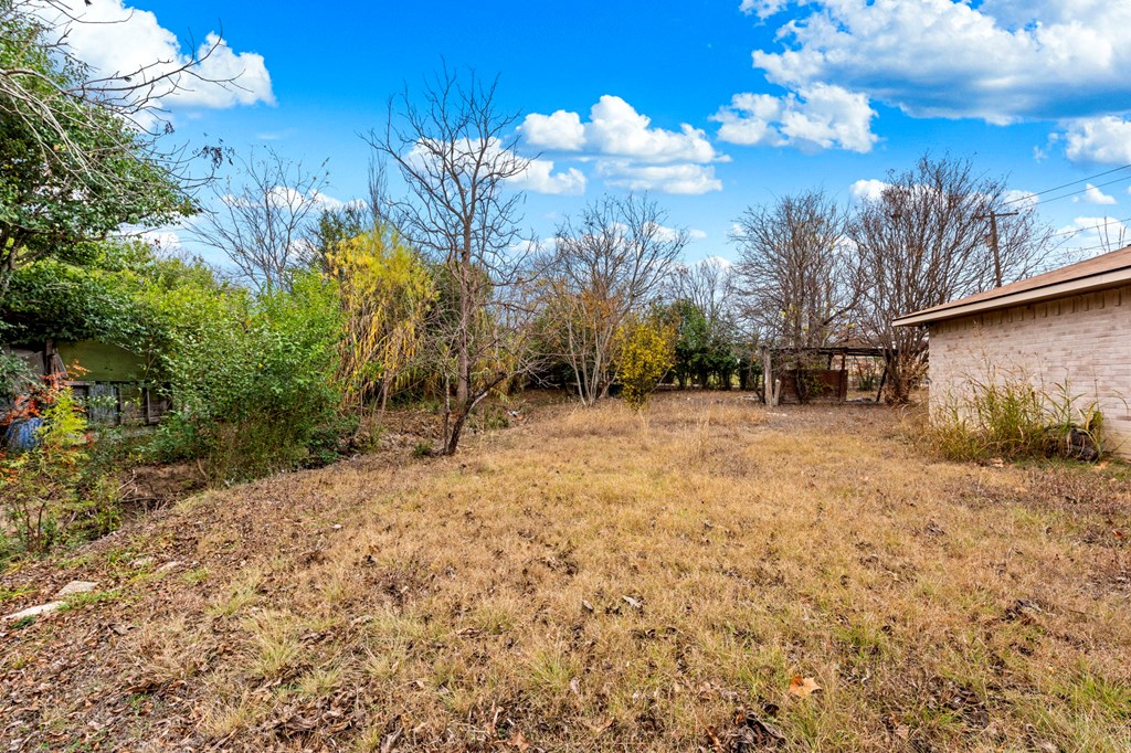 311 Leslie Dr Property Photo 19