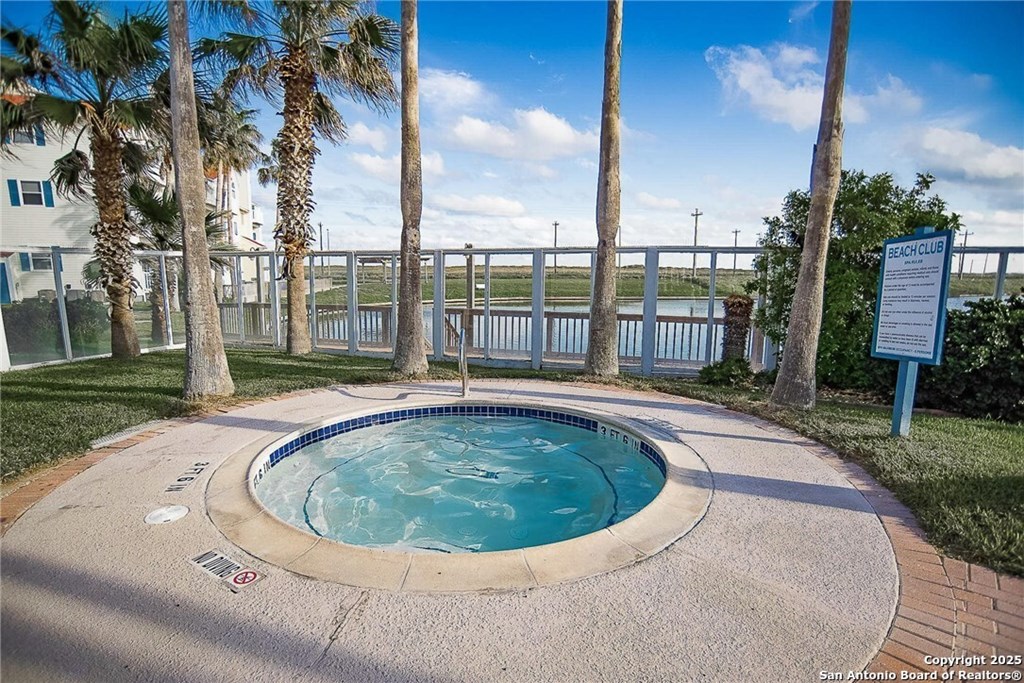 14721 Whitecap Blvd Property Photo 26