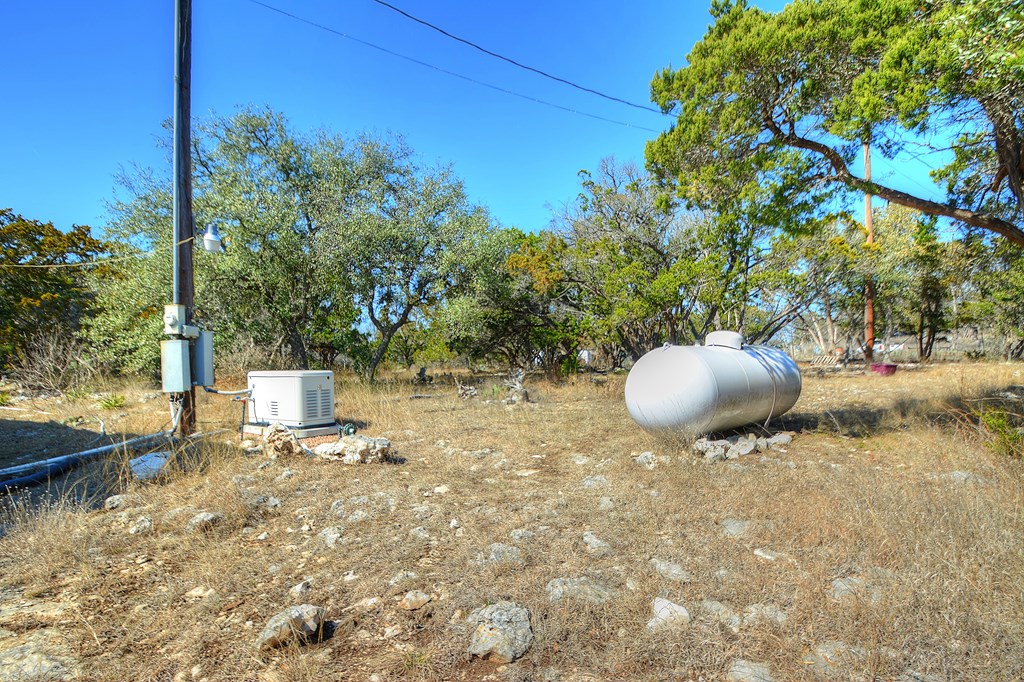 270 Sanders Rd Property Photo 28