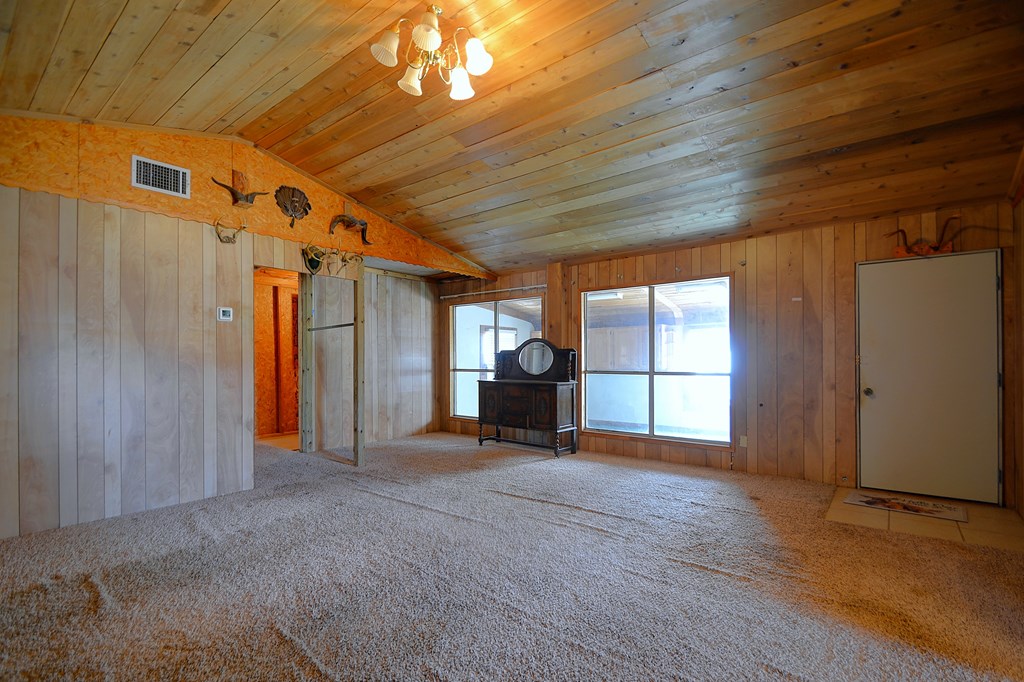 270 Sanders Rd Property Photo 5