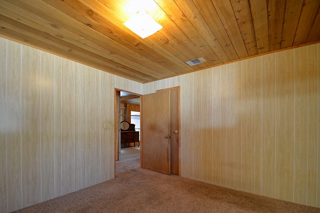 270 Sanders Rd Property Photo 12
