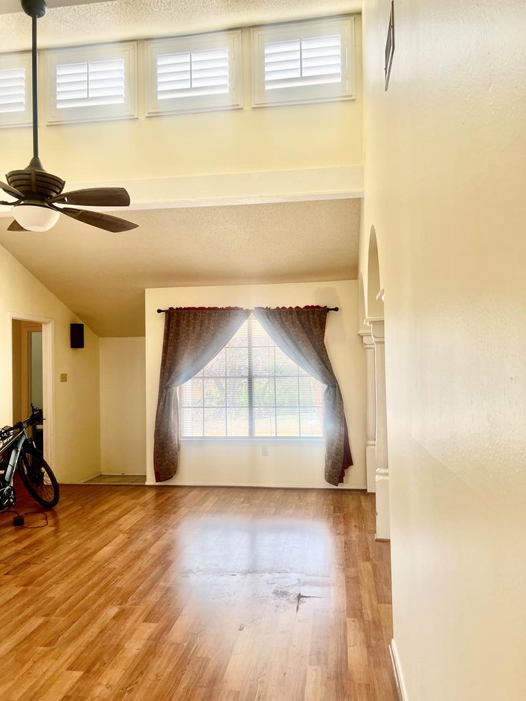 1950 H Leslie Dr Property Photo 2