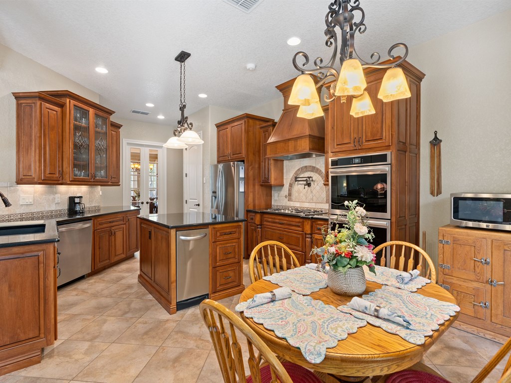 181 Highland Meadows Property Photo 15