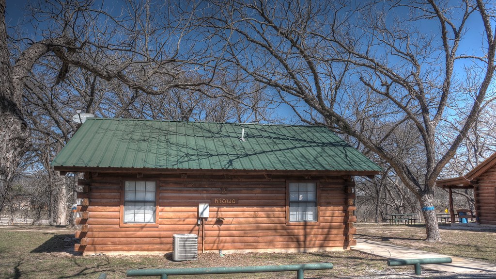 98 Red Wright Rd Property Photo 3