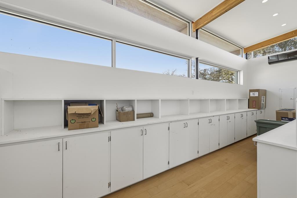 149 Avva Drive Property Photo 16