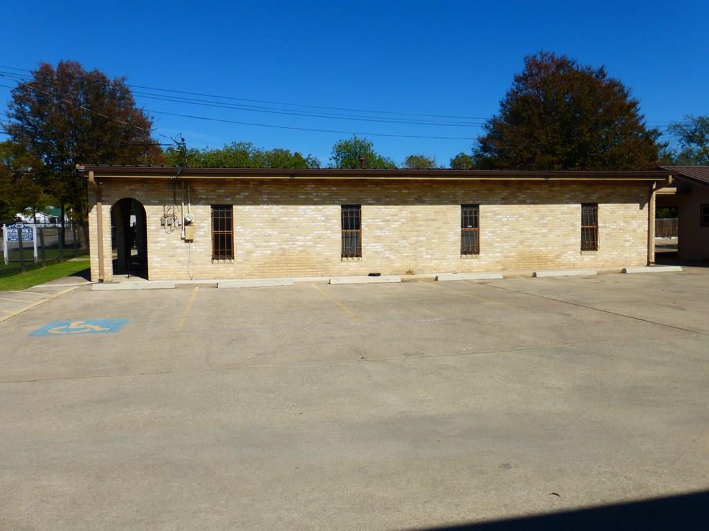 521-601 Clay St Property Photo 26