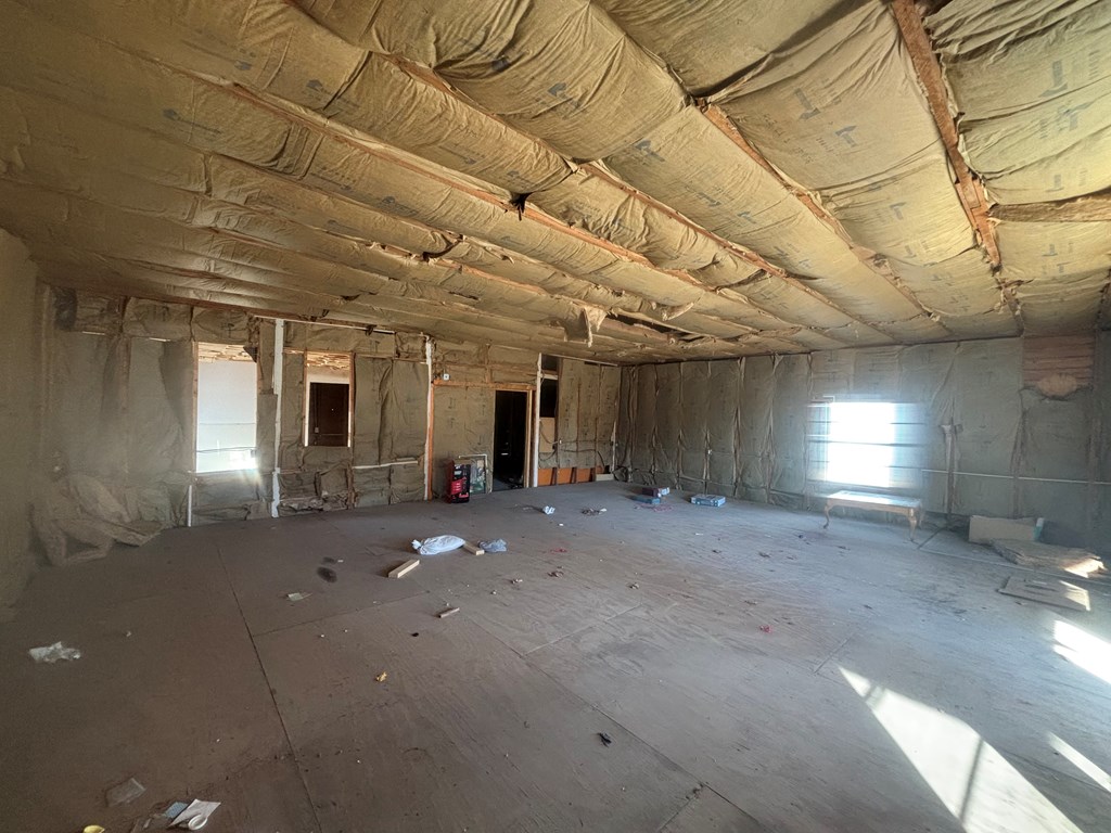 100 N Nueces St Property Photo 16