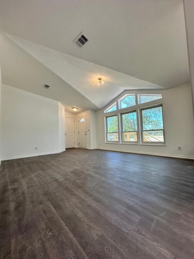 314 W First St Property Photo 14