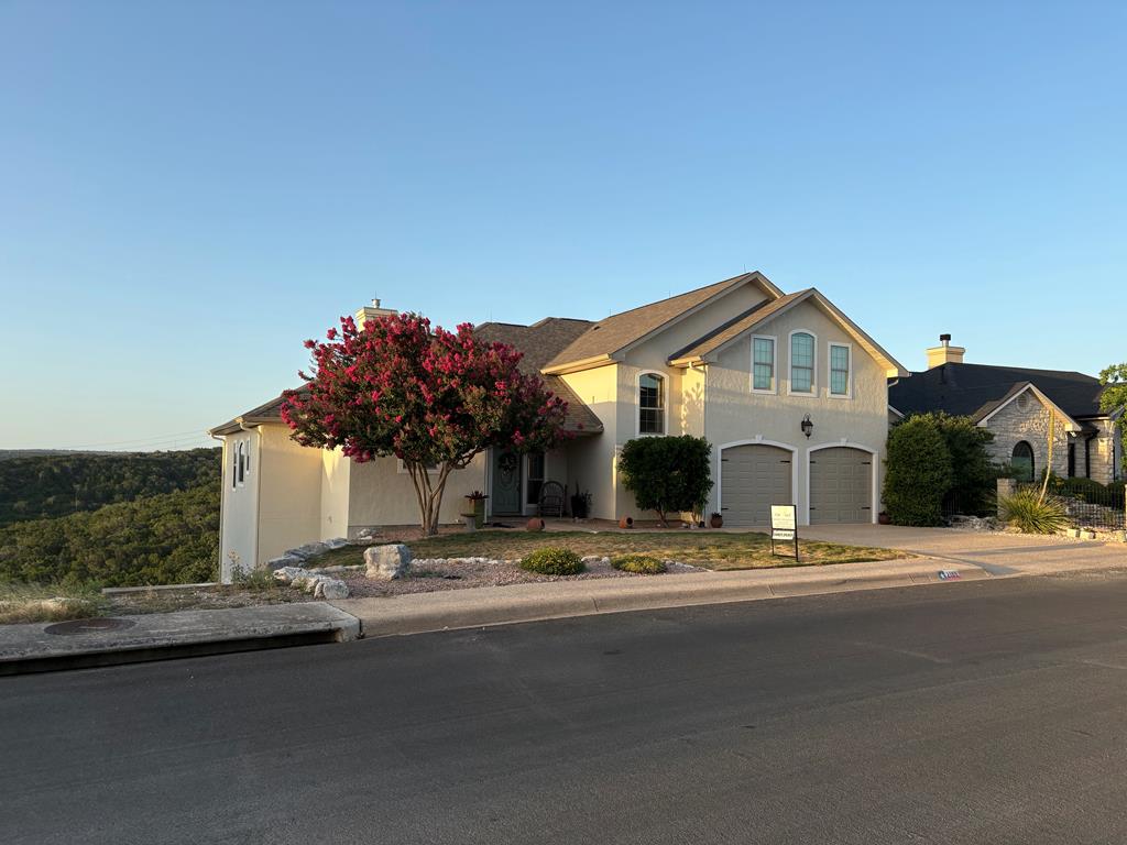 2109 Summit Crest Dr Property Photo 2