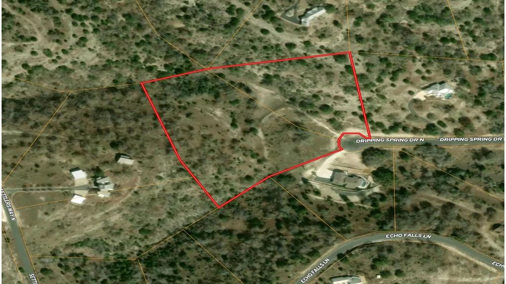 130 Dripping Spring Property Photo 4